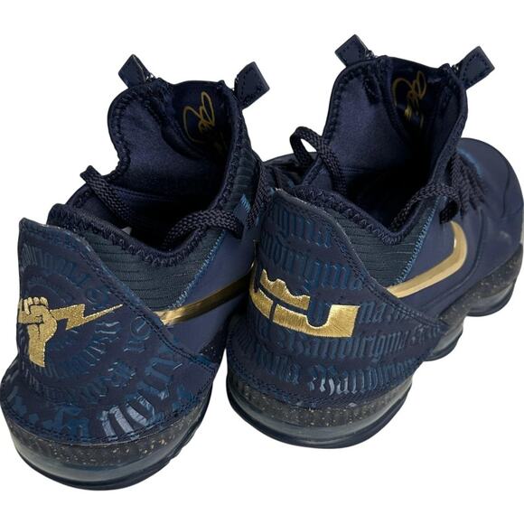 💎✨ORIGINAL✨💎LIKE NEW CONDITION Titan x LeBron 16 Low 'Agimat' - Picture 4 of 10